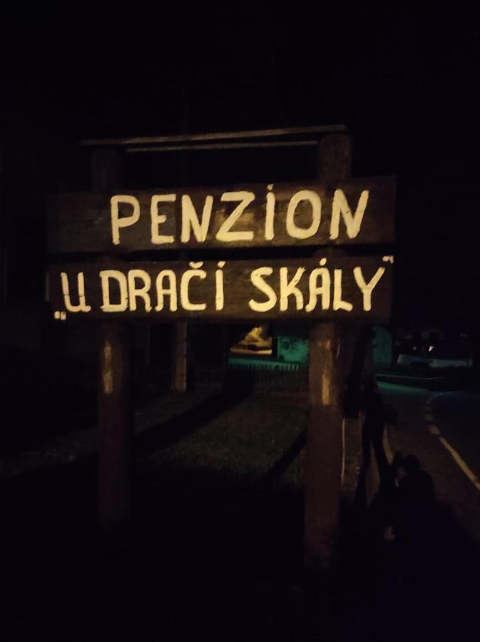Penzion U Draci Skaly Hotell Svojse Eksteriør bilde