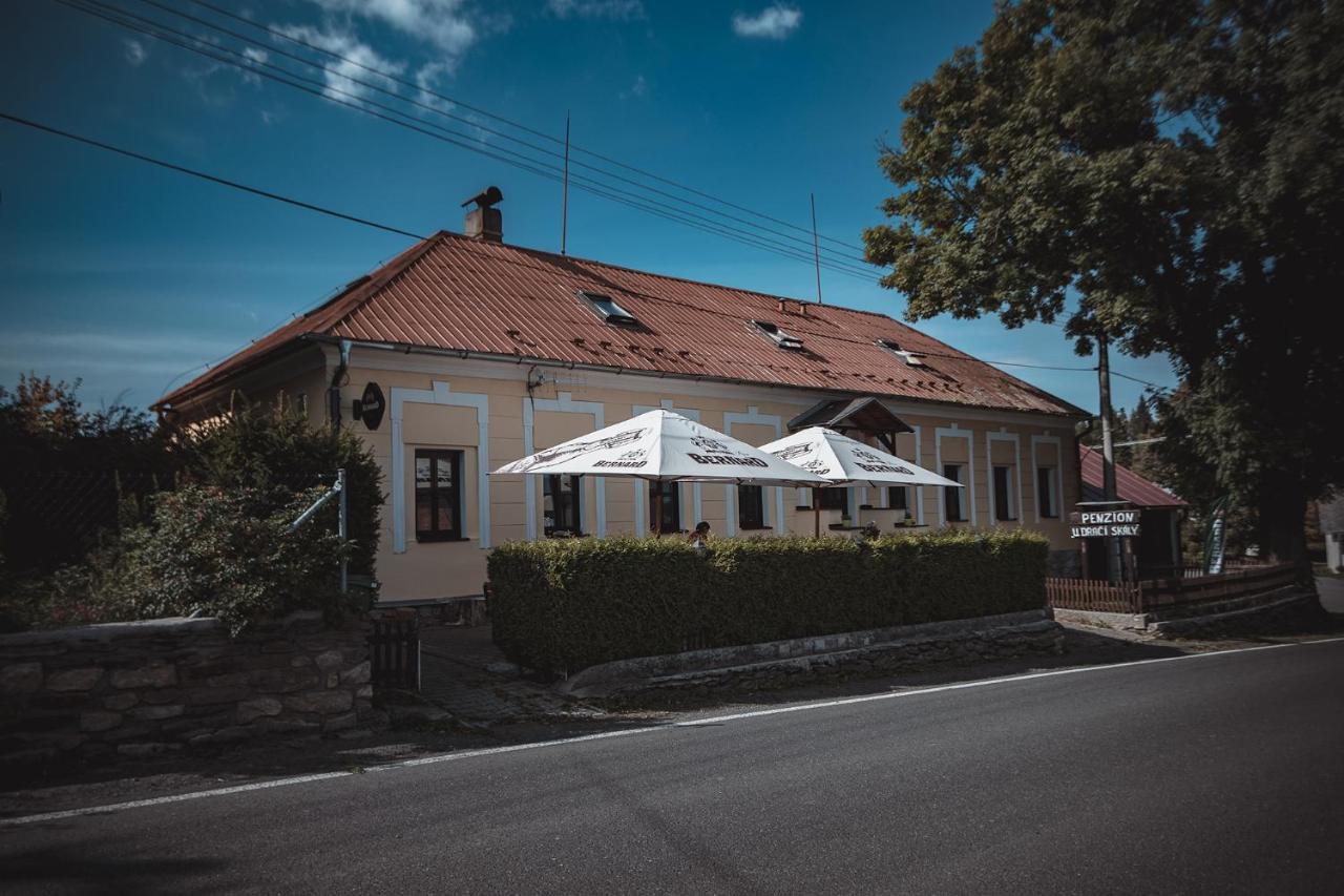 Penzion U Draci Skaly Hotell Svojse Eksteriør bilde